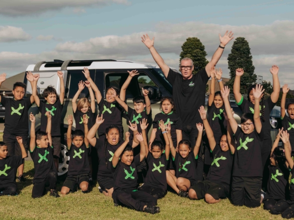 PurePods get in behind Land Rovers Support of Sir John Kirwan’s Mitey Drive